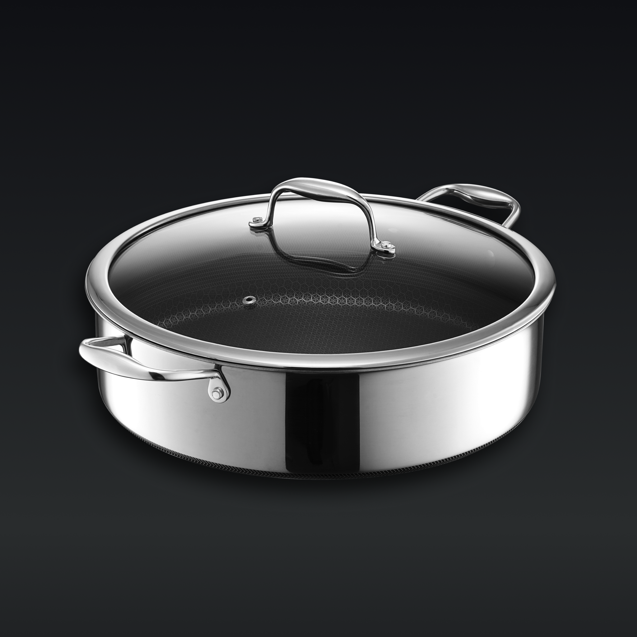 Hybrid Deep Sauté Pan/Chicken Fryer with Lid, 7-Qt • HexClad