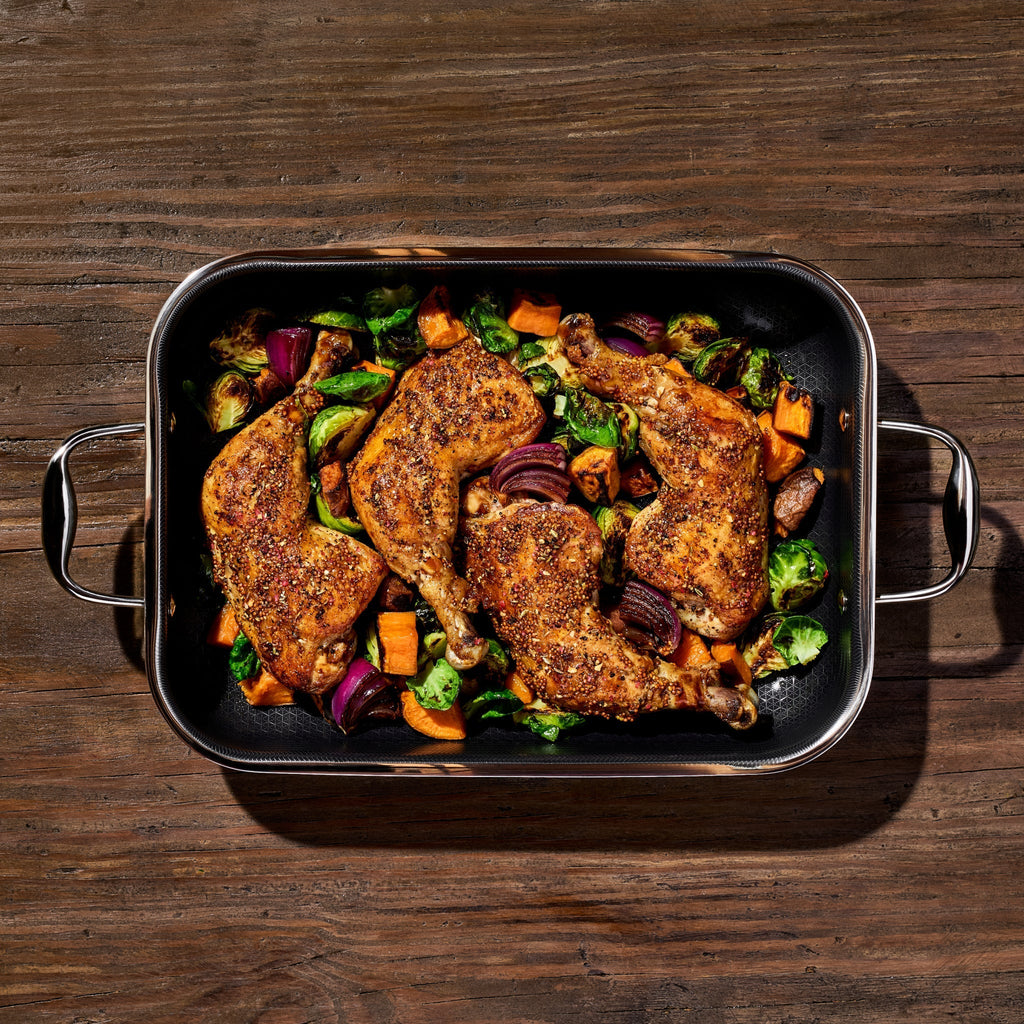 Hybrid Roasting Pan with Rack, 9” x 13” • HexClad