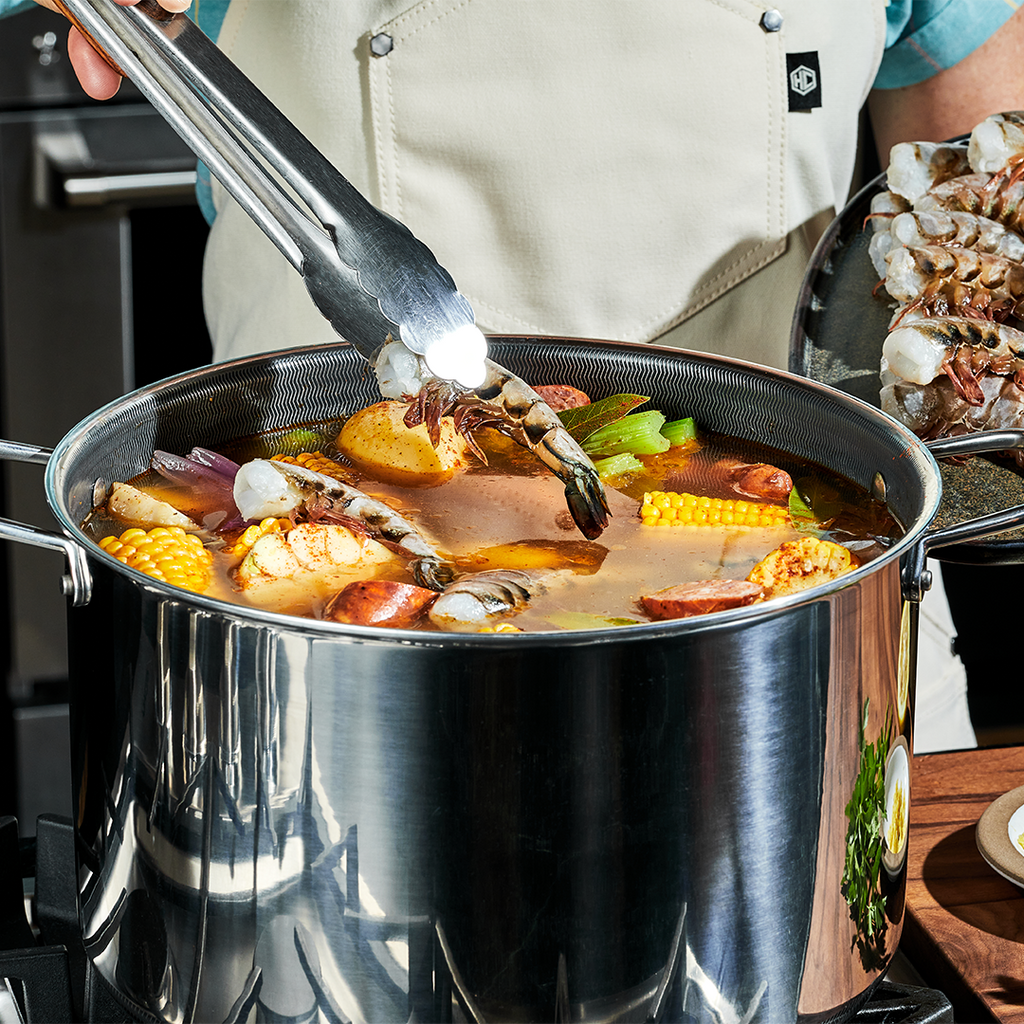 Hybrid Stock Pot with Lid, 12-Qt • HexClad