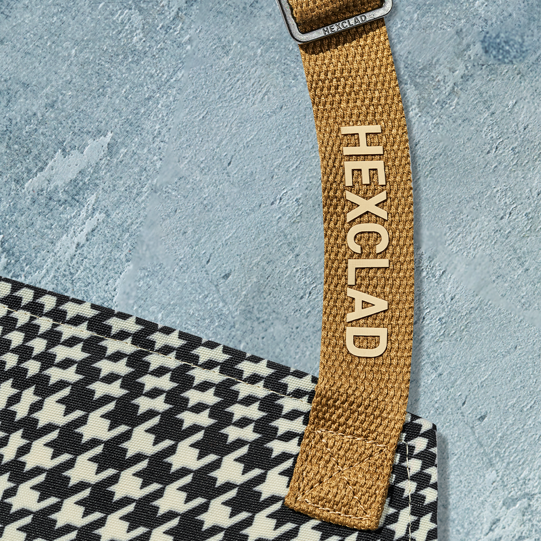 Eco Modern Apron (Houndstooth-Onyx) • HexClad