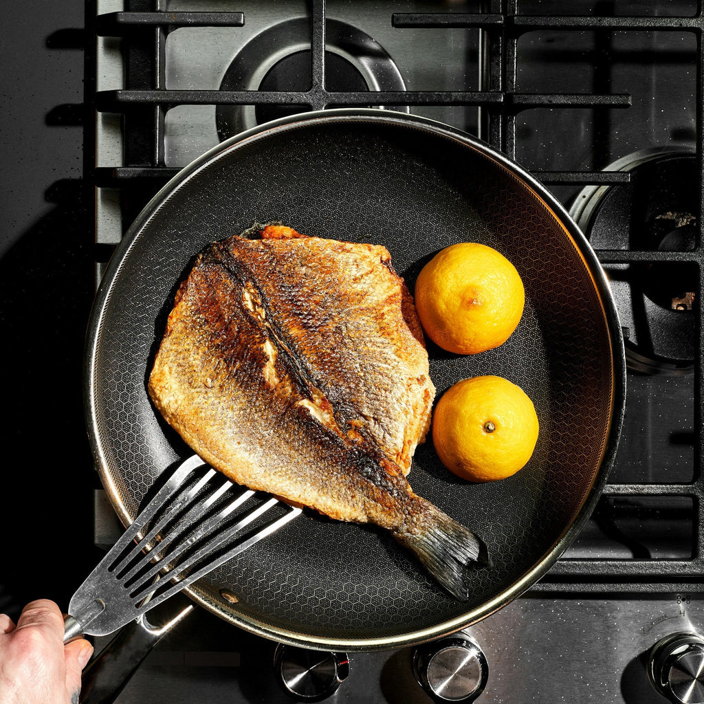 Hybrid Fry Pan, 12" • HexClad