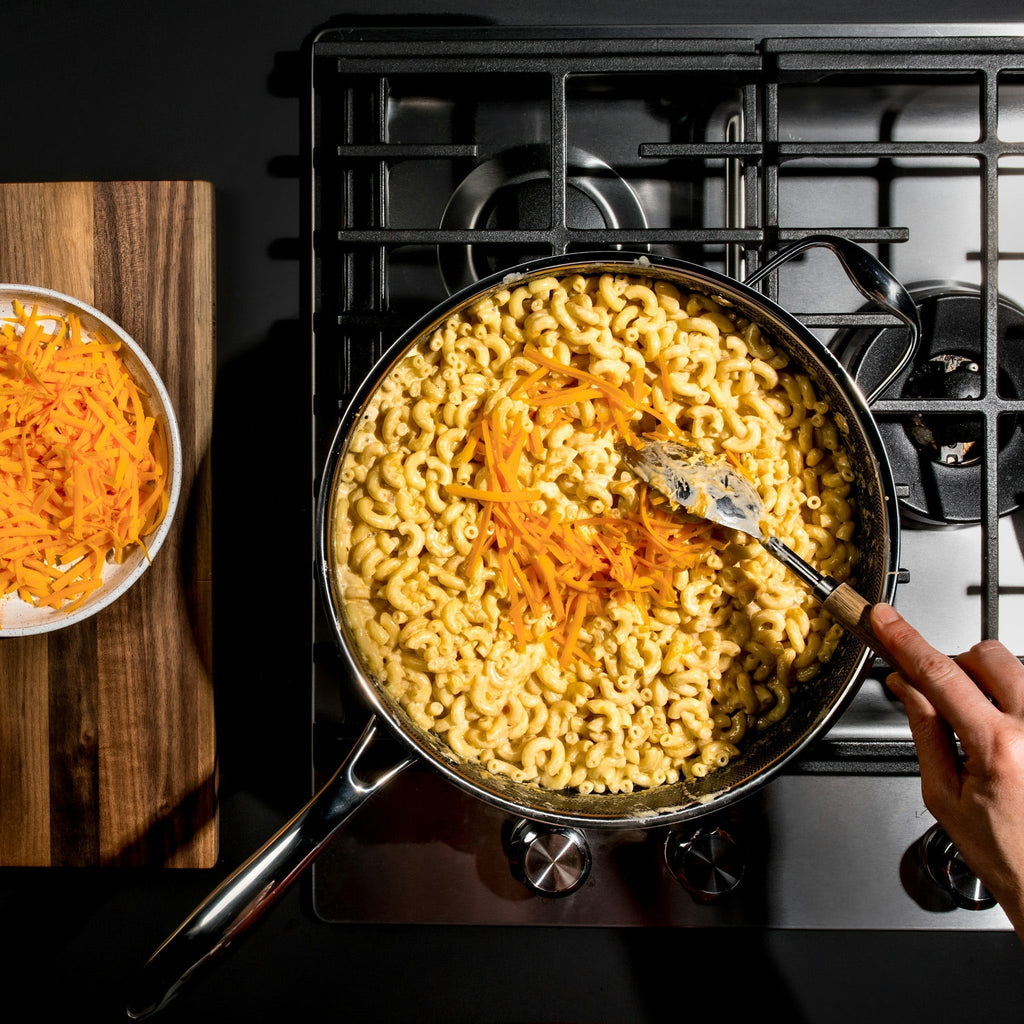 Hybrid Deep Sauté Pan with Lid, 4.5-Qt • HexClad