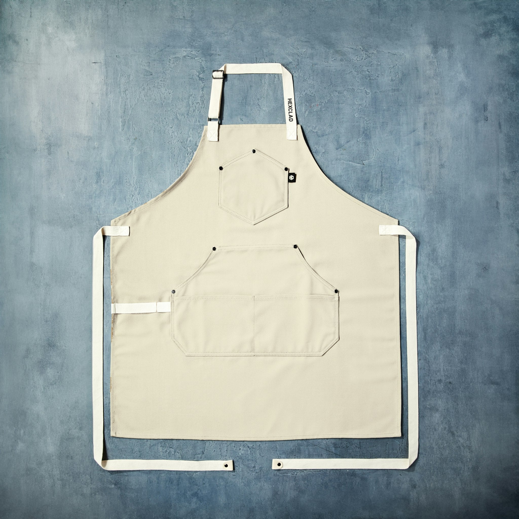 Eco Modern Apron (Ecru) • HexClad