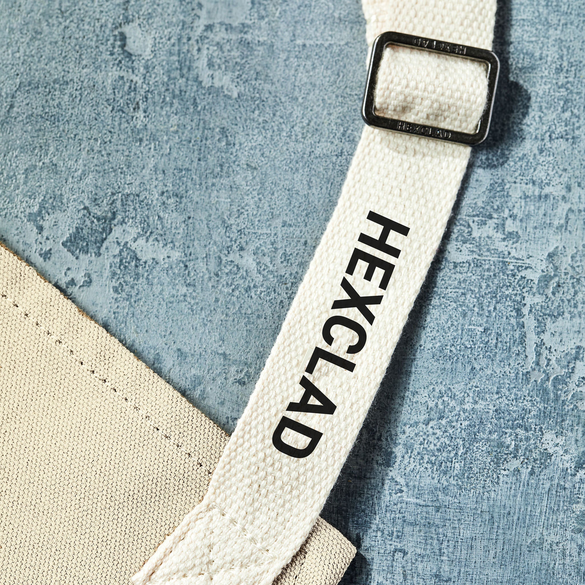 Eco Modern Apron (Ecru) • HexClad