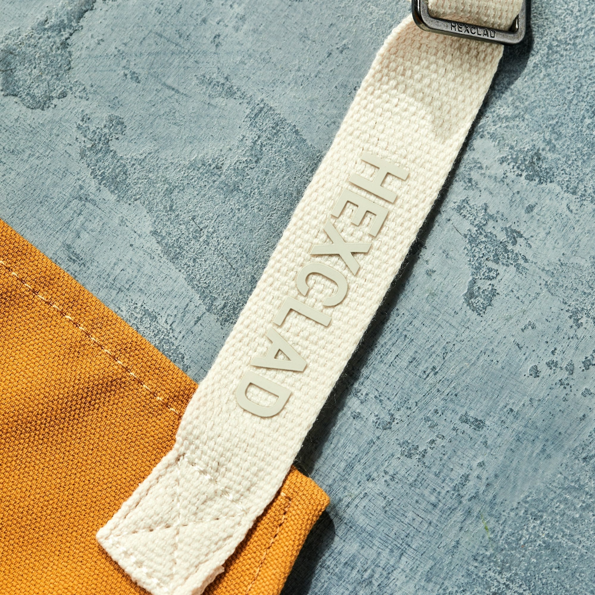 Eco Modern Apron (Mustard) • HexClad
