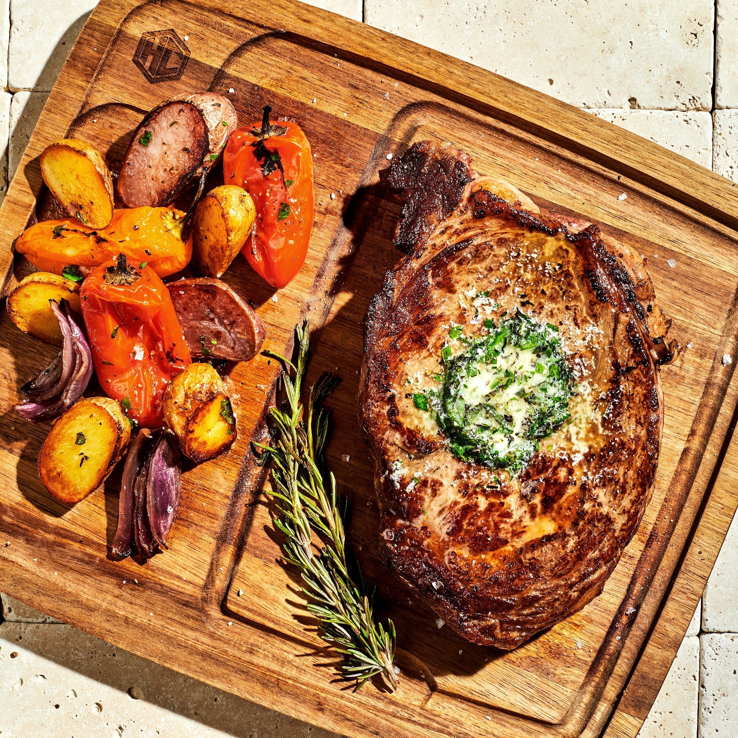 Bistecca Plate Set, 4-pc • HexClad