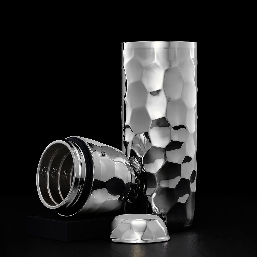 Cocktail Shaker, 25 oz (Chrome) • HexClad