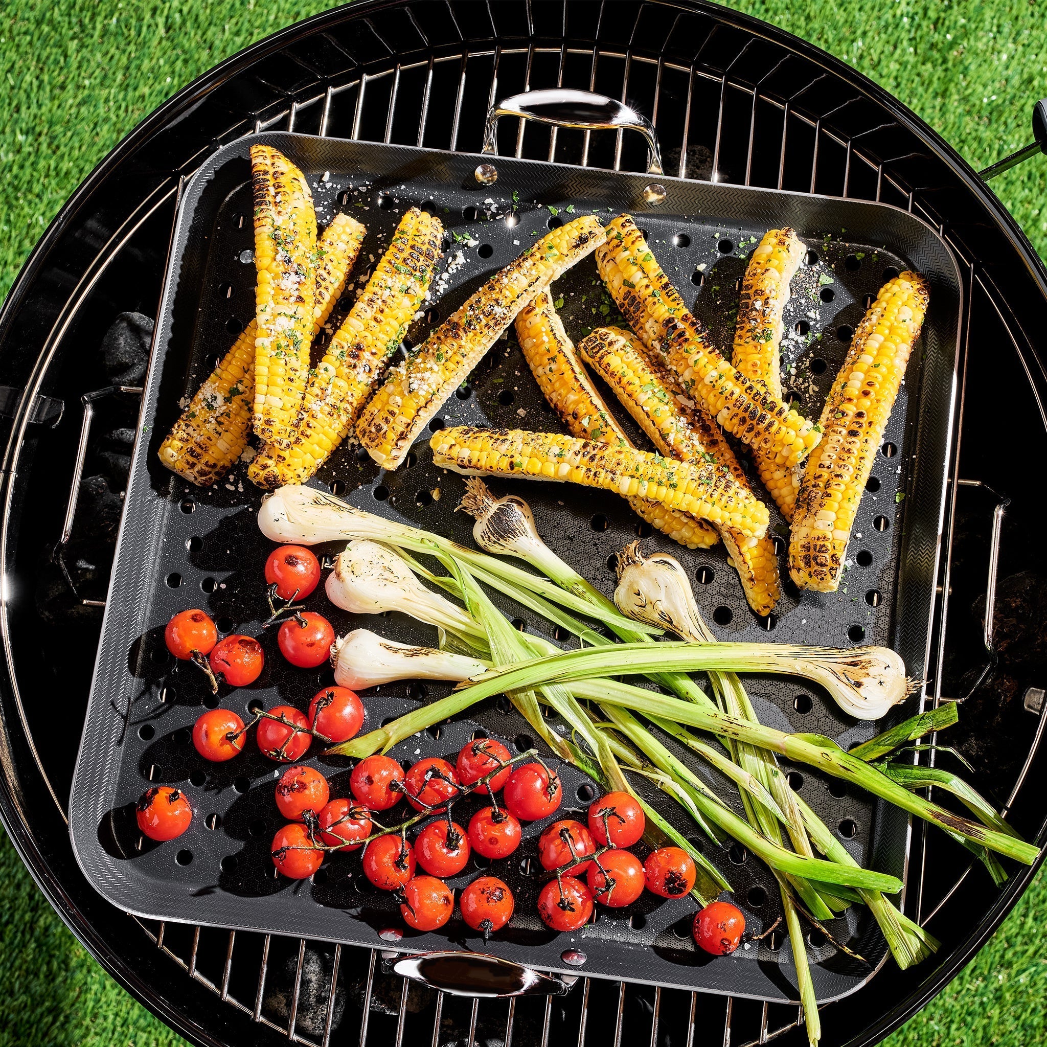 Hybrid BBQ Grill Topper, 16” • HexClad