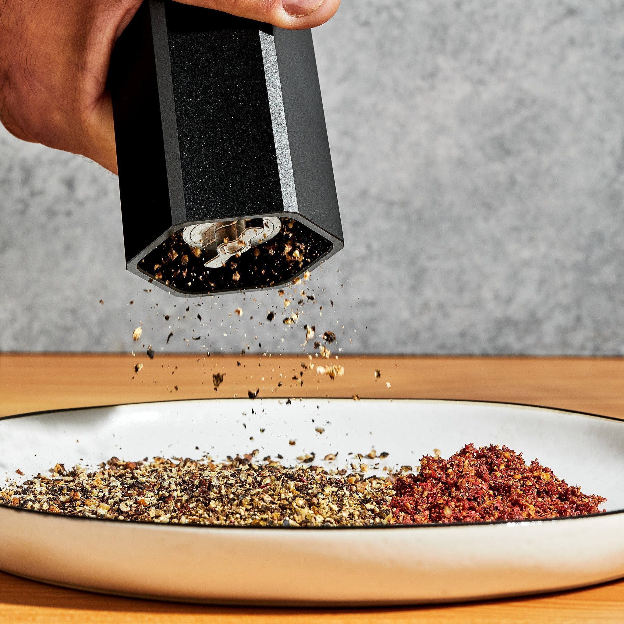 HexMill Pepper Grinder • HexClad