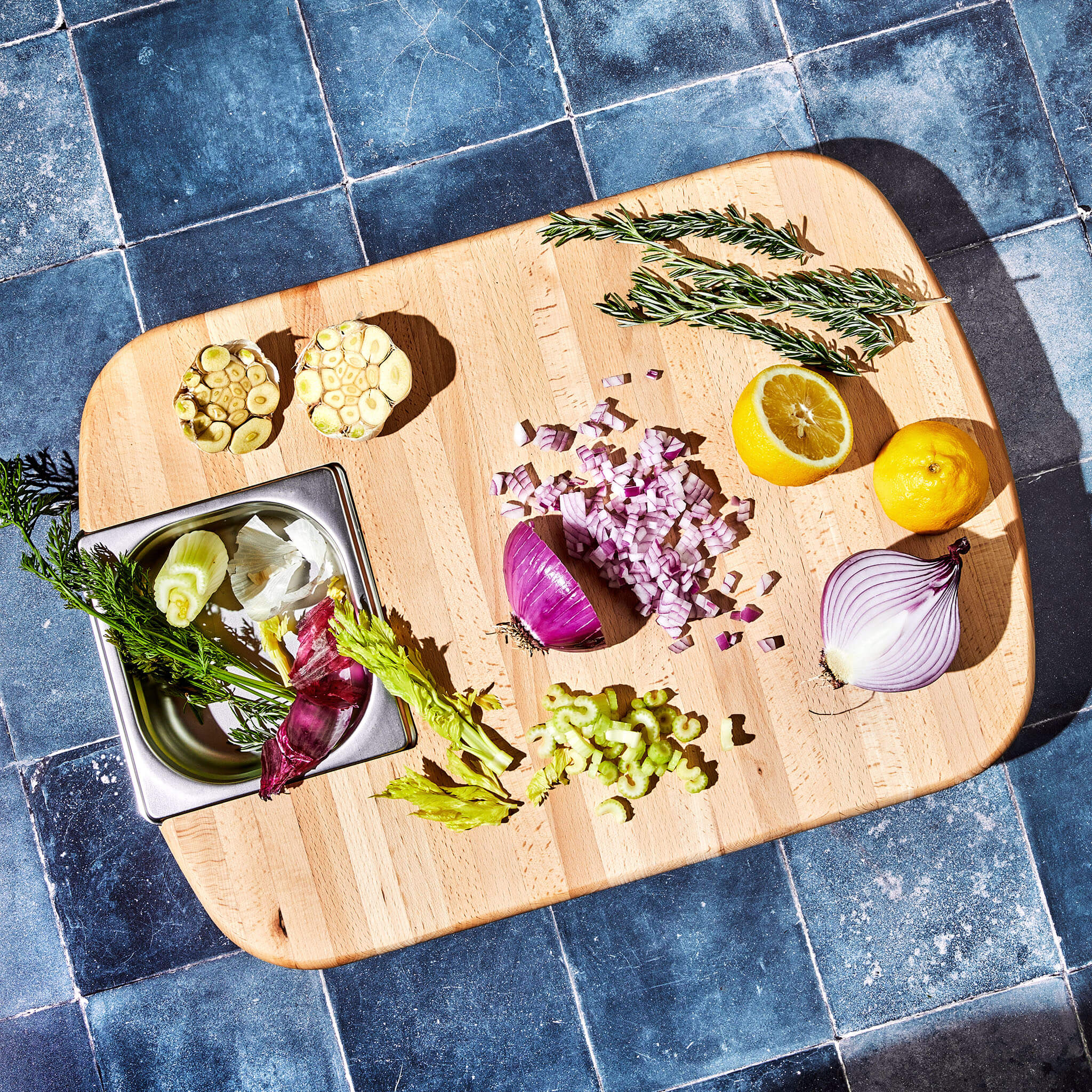 Hybrid Carving & Cutting Board • HexClad