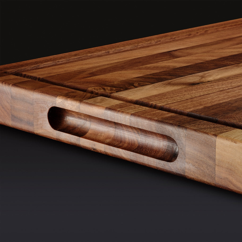 Walnut Cutting Board, Medium • HexClad