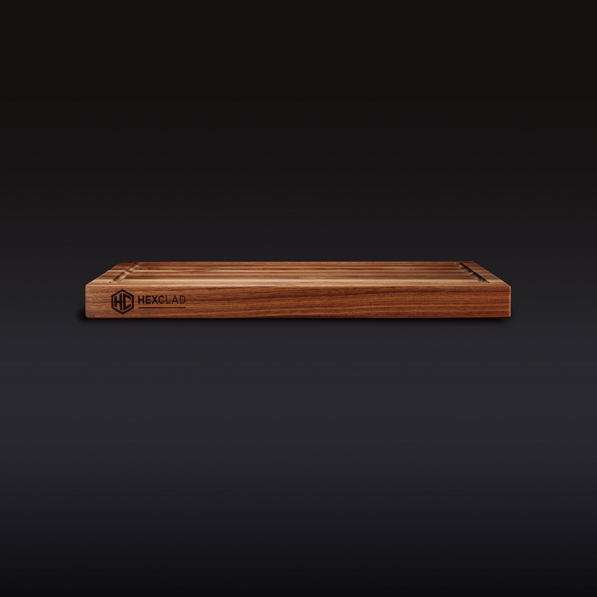 Walnut Cutting Board, Medium • HexClad
