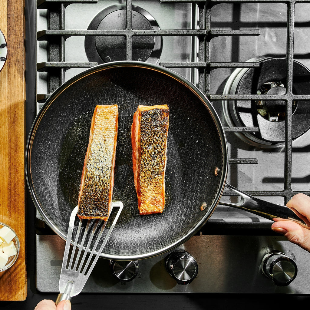 Hybrid Fry Pan, 10" • HexClad
