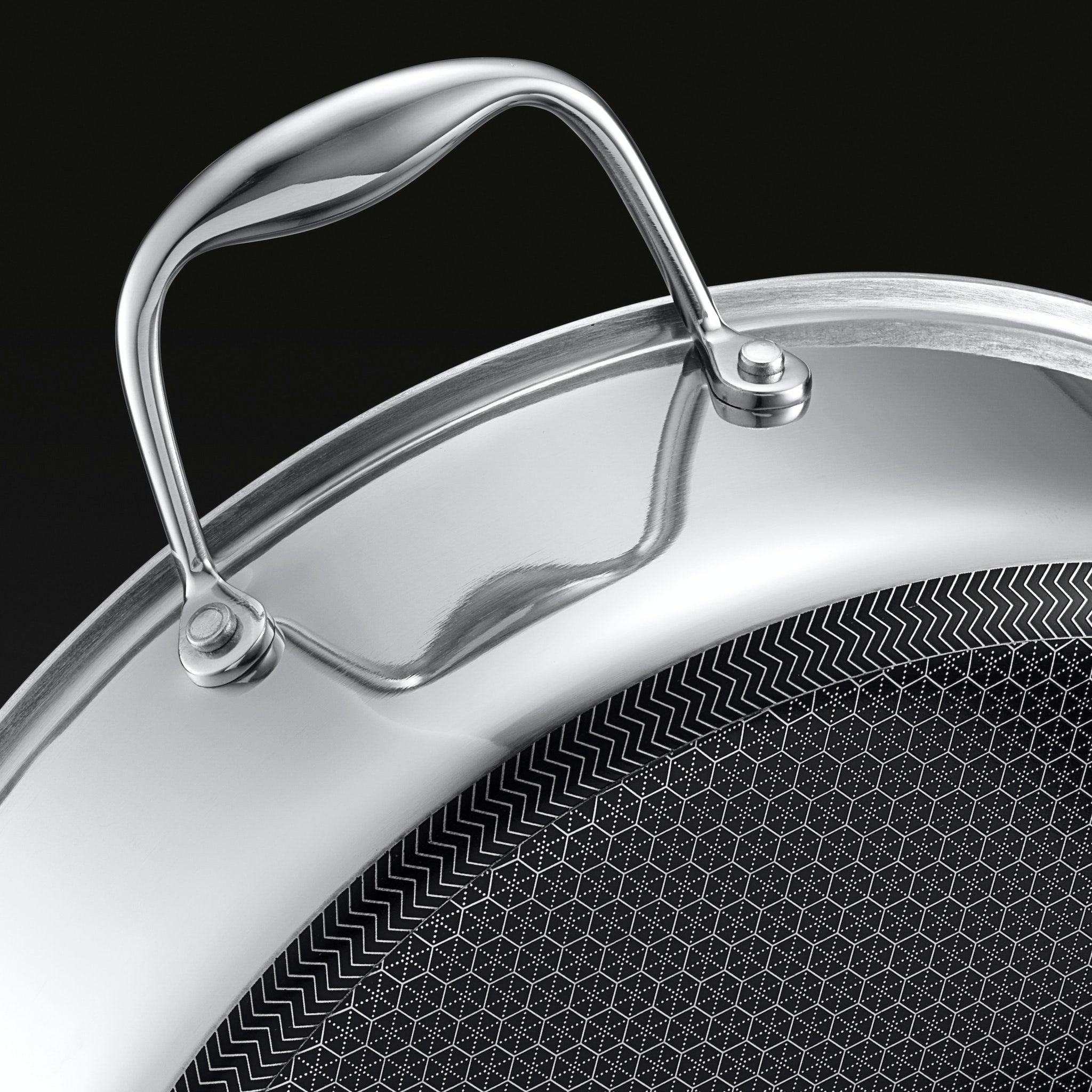 Hybrid Deep Sauté Pan with Lid, 5.5-Qt • HexClad