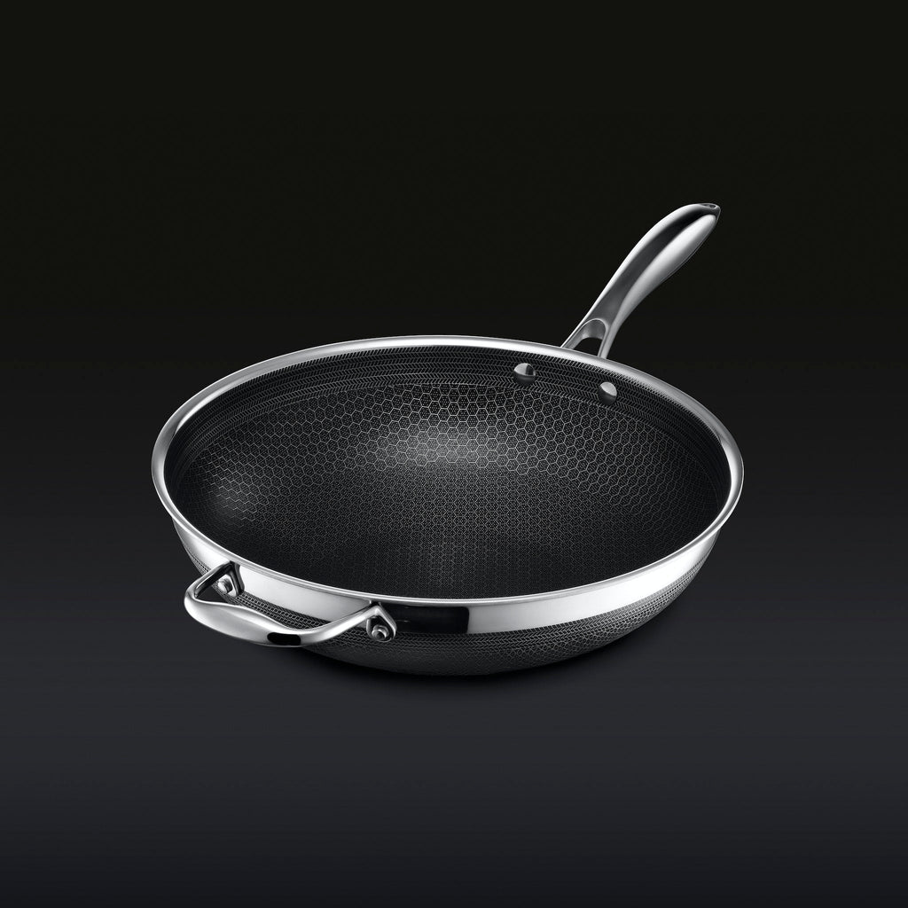 12" Hybrid Wok with Lid • HexClad