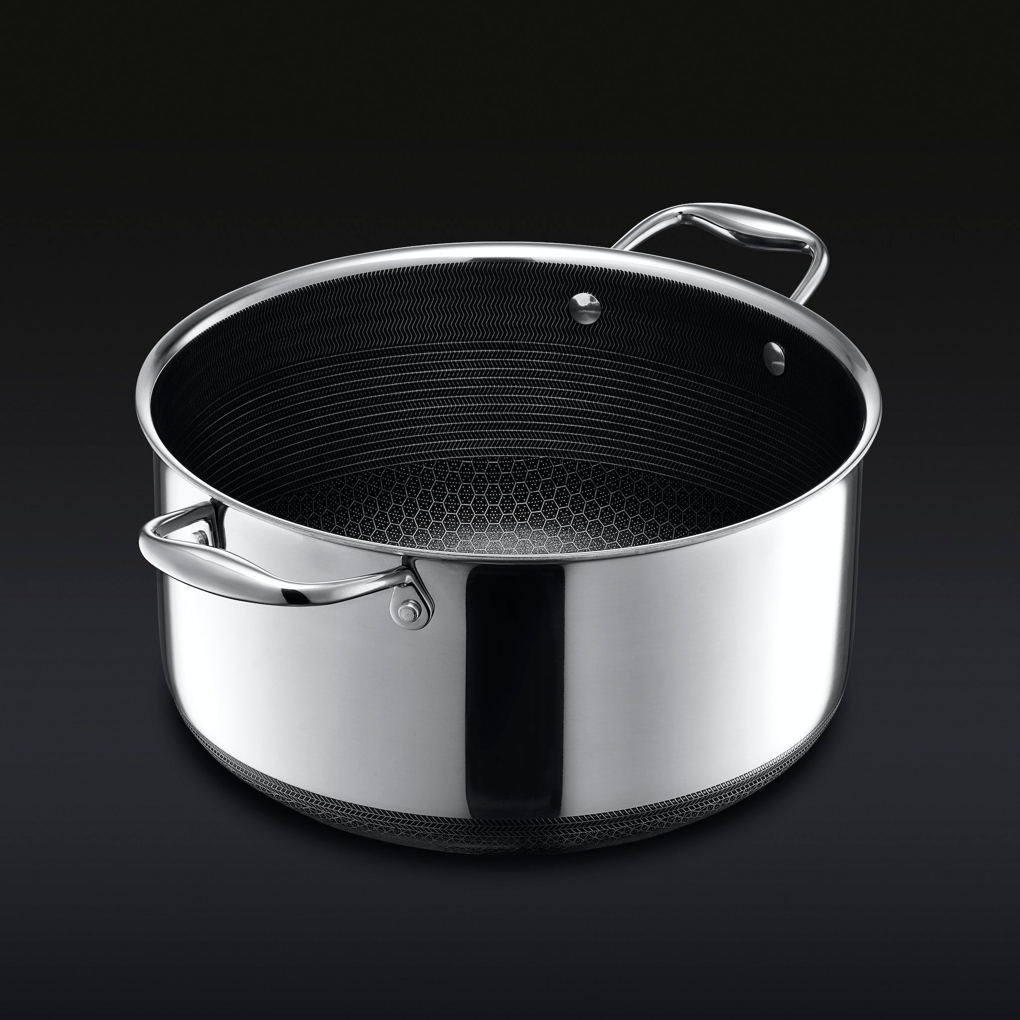 Hybrid Stock Pot With Lid, 8-Qt • HexClad