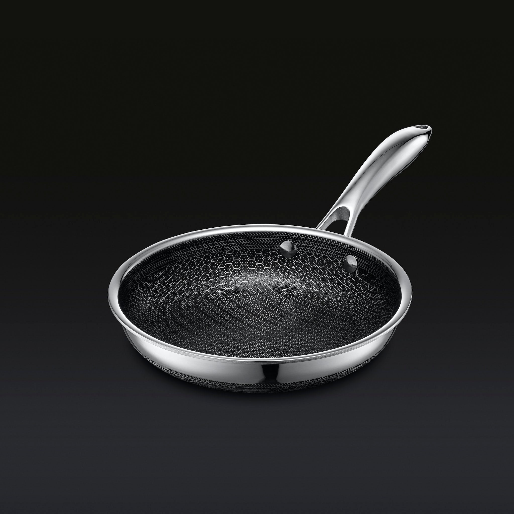 Hybrid Fry Pan, 8" • HexClad