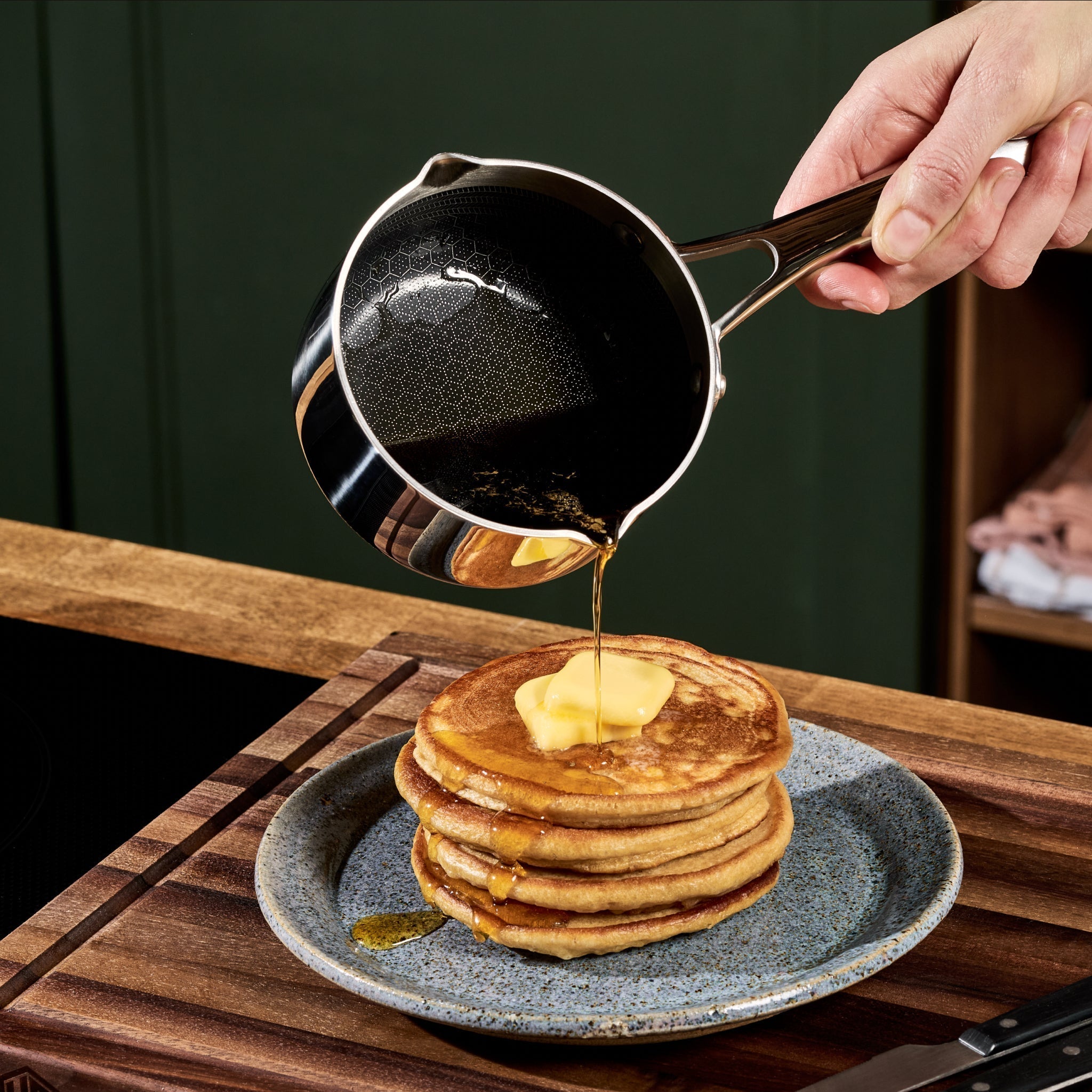 .5 QT Hybrid Milk Pot • HexClad