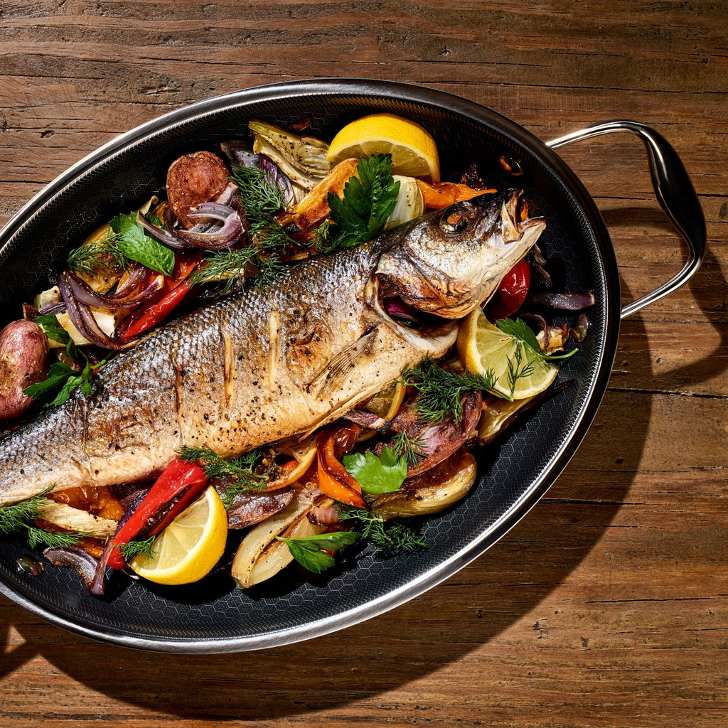 Hybrid Oval Roasting Pan, 9” x 12.5” • HexClad